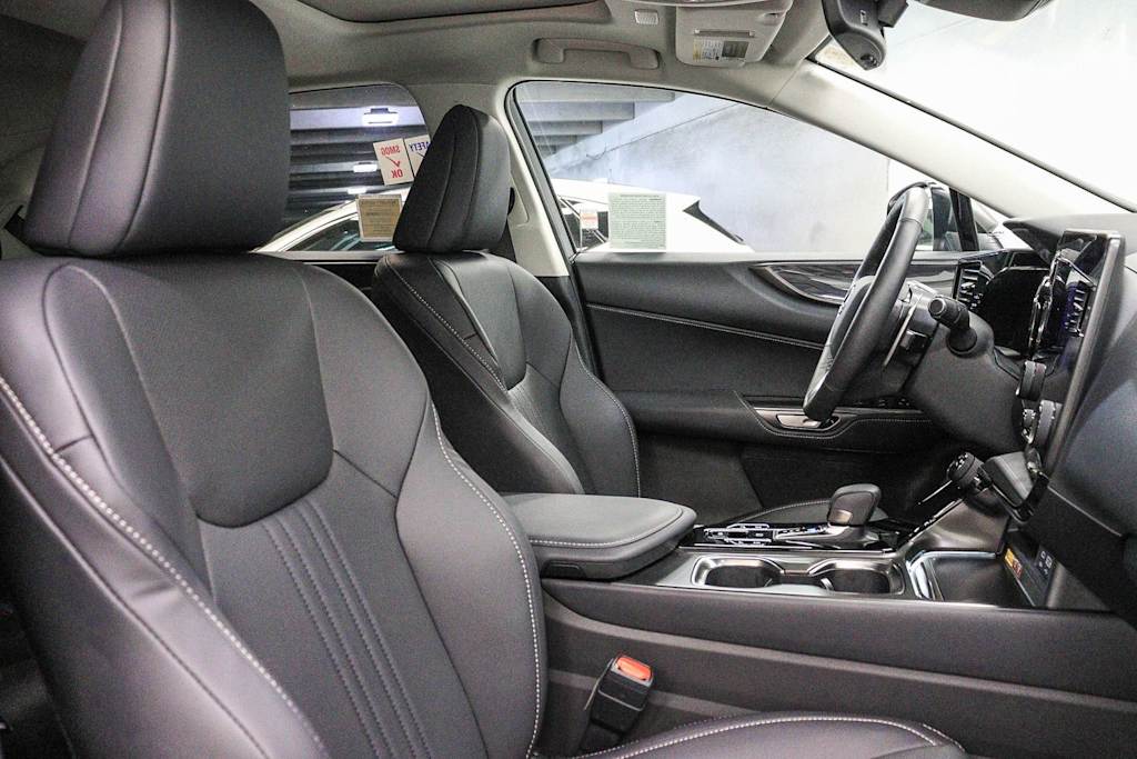 Thumbnail: 2026 Lexus ES - 8