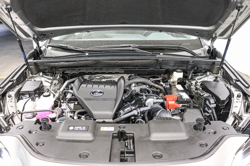 Thumbnail: 2026 Lexus ES - 6