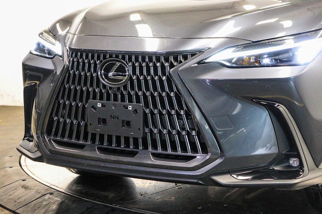 Thumbnail: 2025 Lexus ES - 19