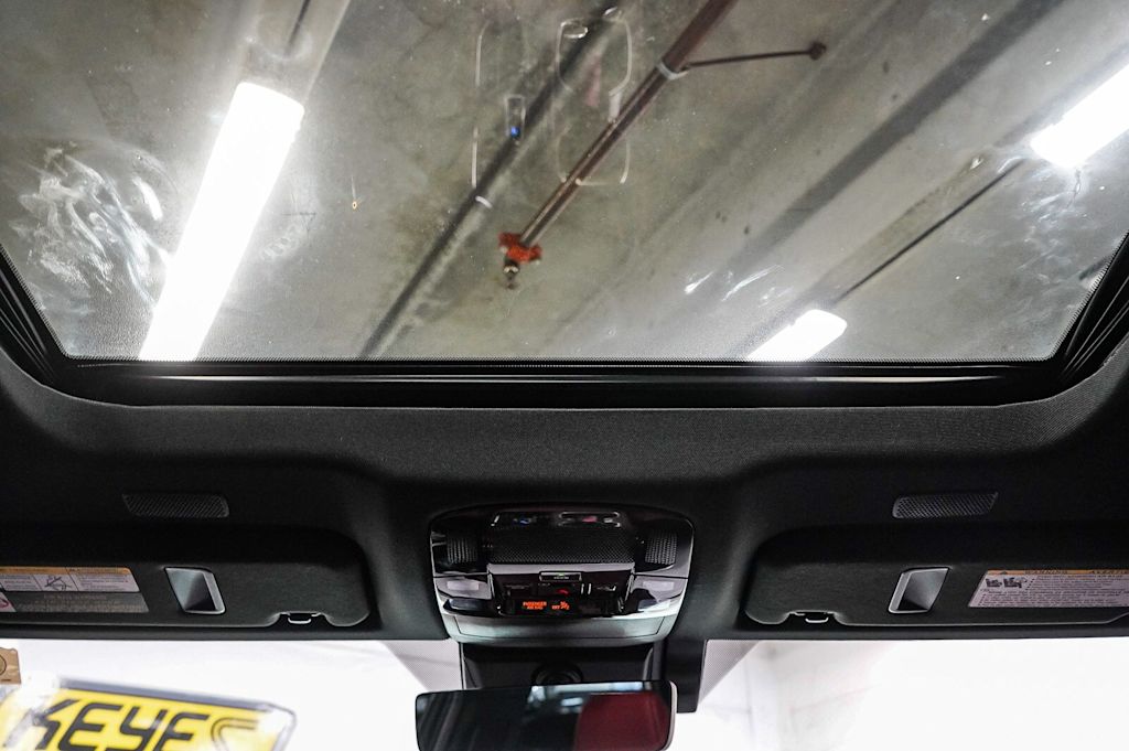 Thumbnail: 2024 Lexus ES - 23