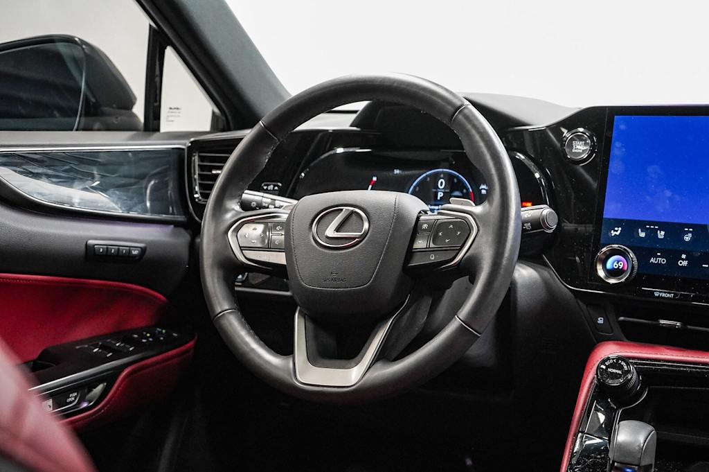 Thumbnail: 2024 Lexus ES - 12