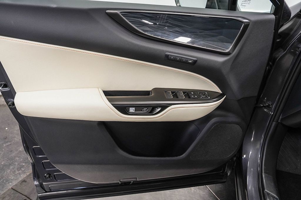 Thumbnail: 2024 Lexus ES - 27