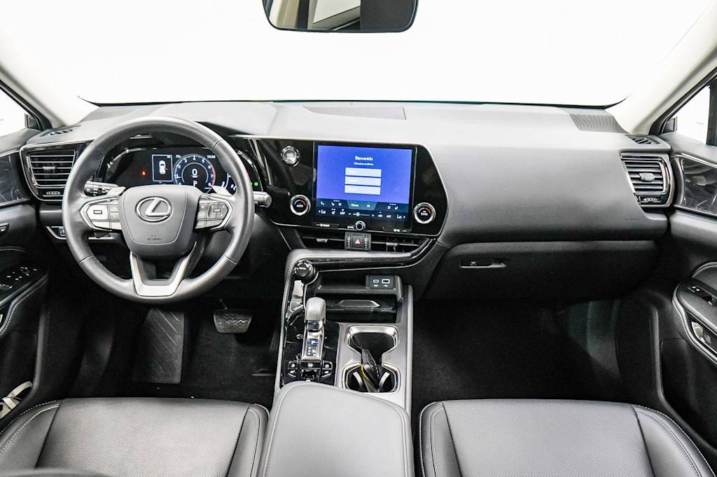 Thumbnail: 2025 Lexus ES - 2