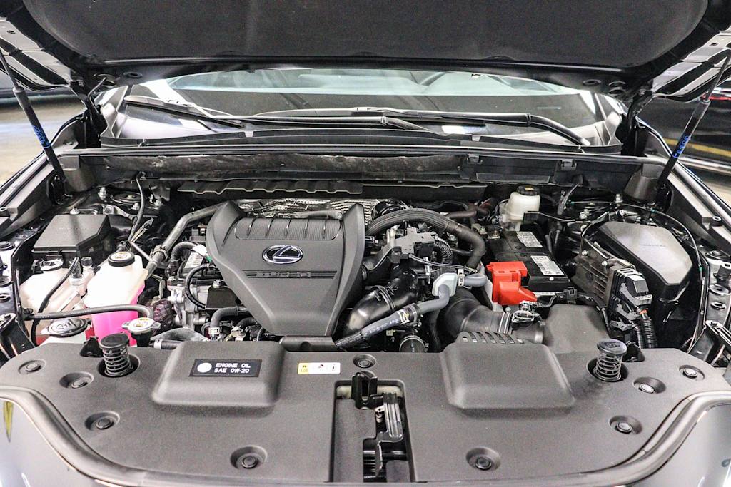 Thumbnail: 2025 Lexus ES - 7