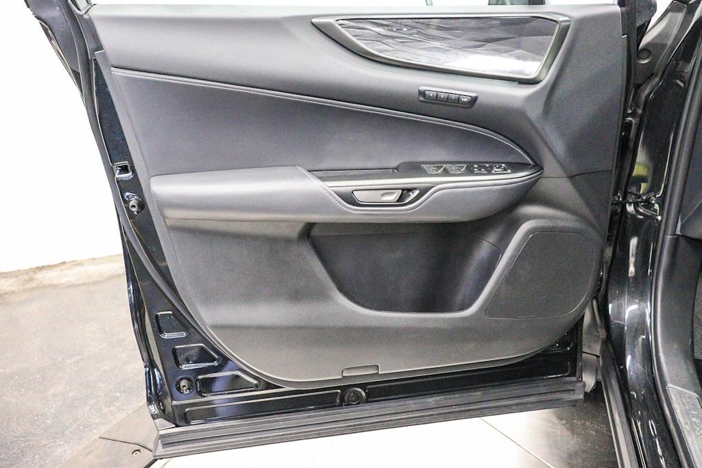 Thumbnail: 2025 Lexus ES - 27