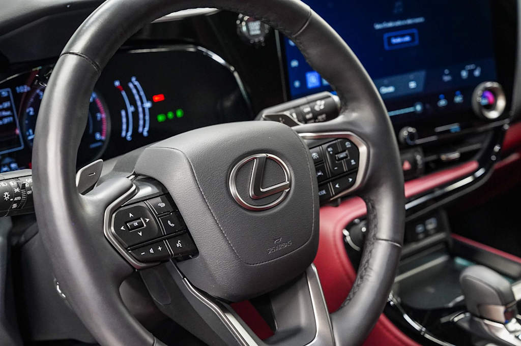 Thumbnail: 2026 Lexus ES - 13