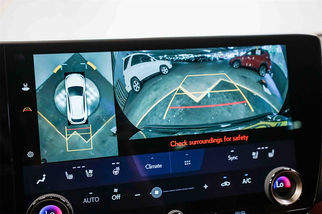 Thumbnail: 2025 Lexus ES - 28