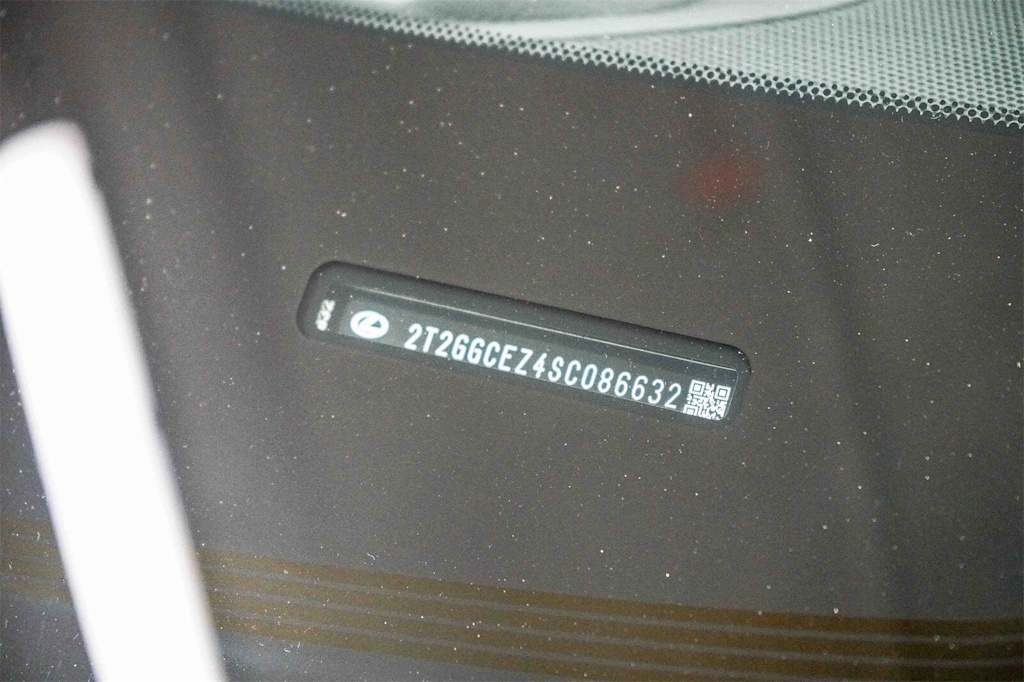 Thumbnail: 2025 Lexus ES - 30