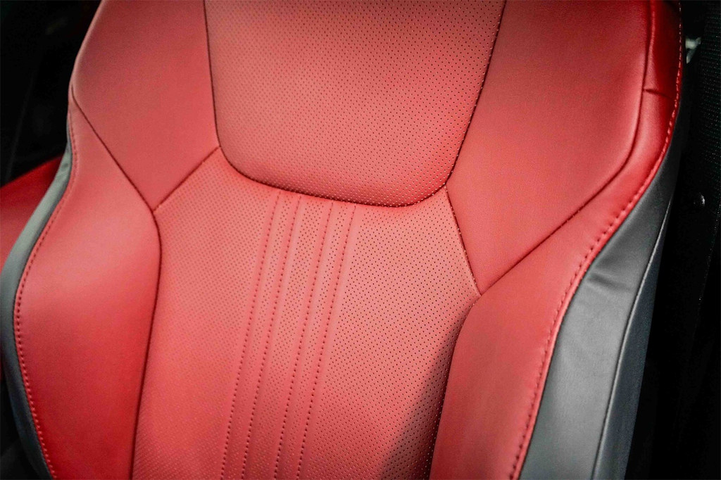 Thumbnail: 2025 Lexus ES - 29