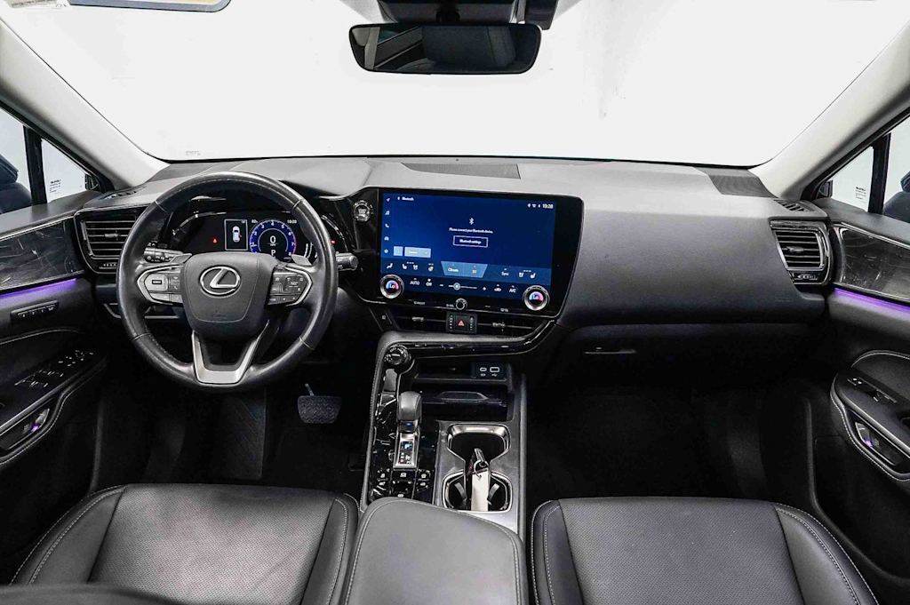 Thumbnail: 2025 Lexus ES - 2
