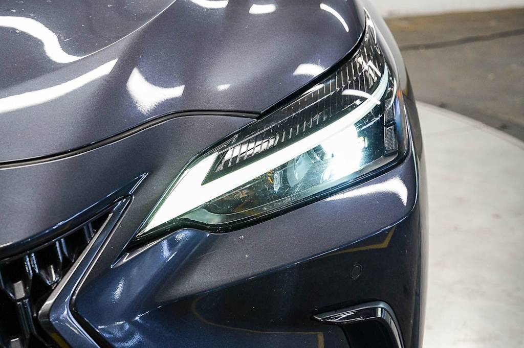 Thumbnail: 2024 Lexus ES - 20