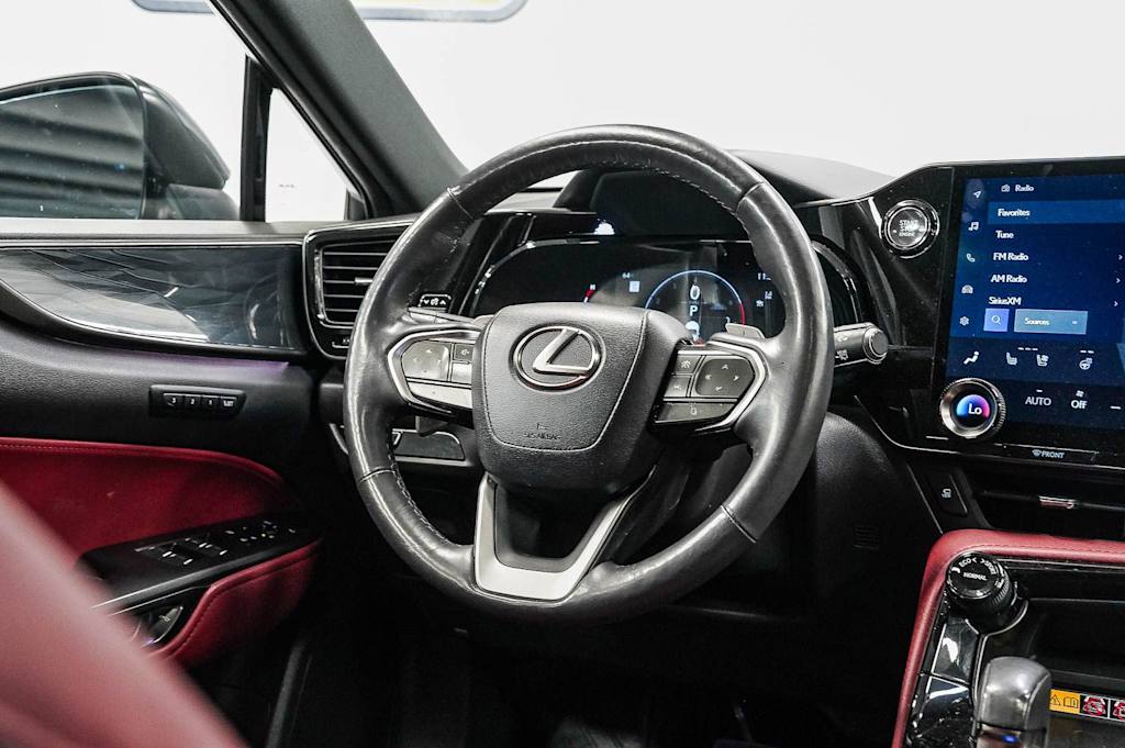 Thumbnail: 2024 Lexus ES - 8