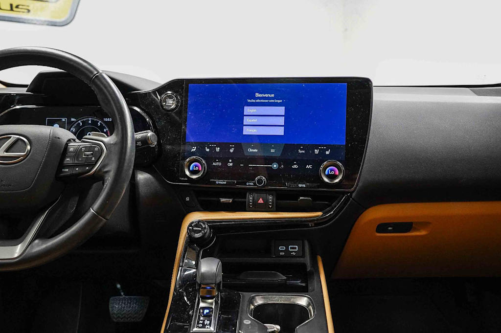 Thumbnail: 2025 Lexus ES - 13