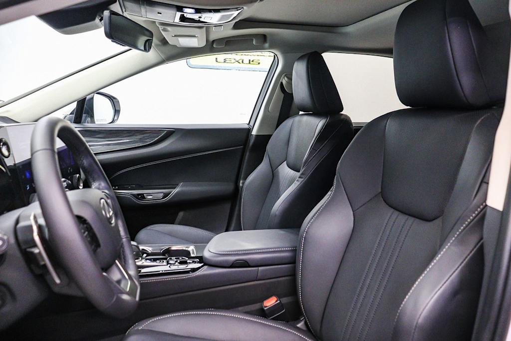 Thumbnail: 2025 Lexus ES - 9