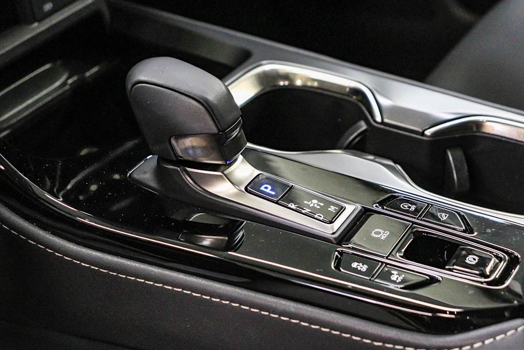Thumbnail: 2025 Lexus ES - 12