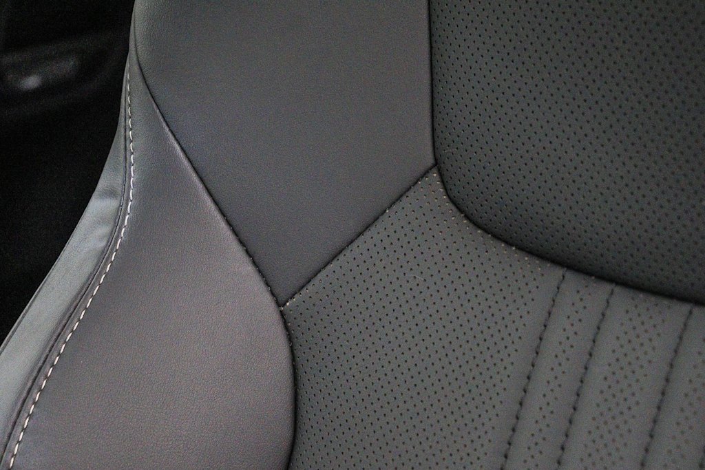 Thumbnail: 2026 Lexus ES - 29
