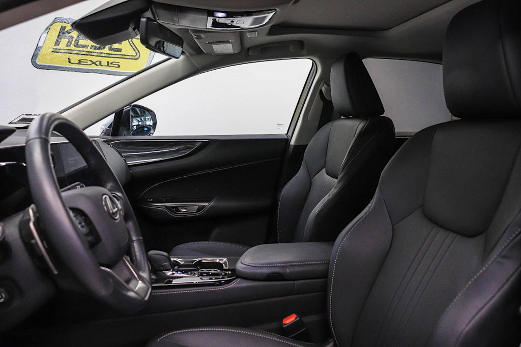 Thumbnail: 2026 Lexus ES - 10