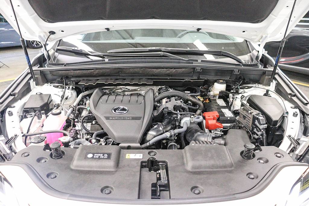 Thumbnail: 2026 Lexus ES - 7