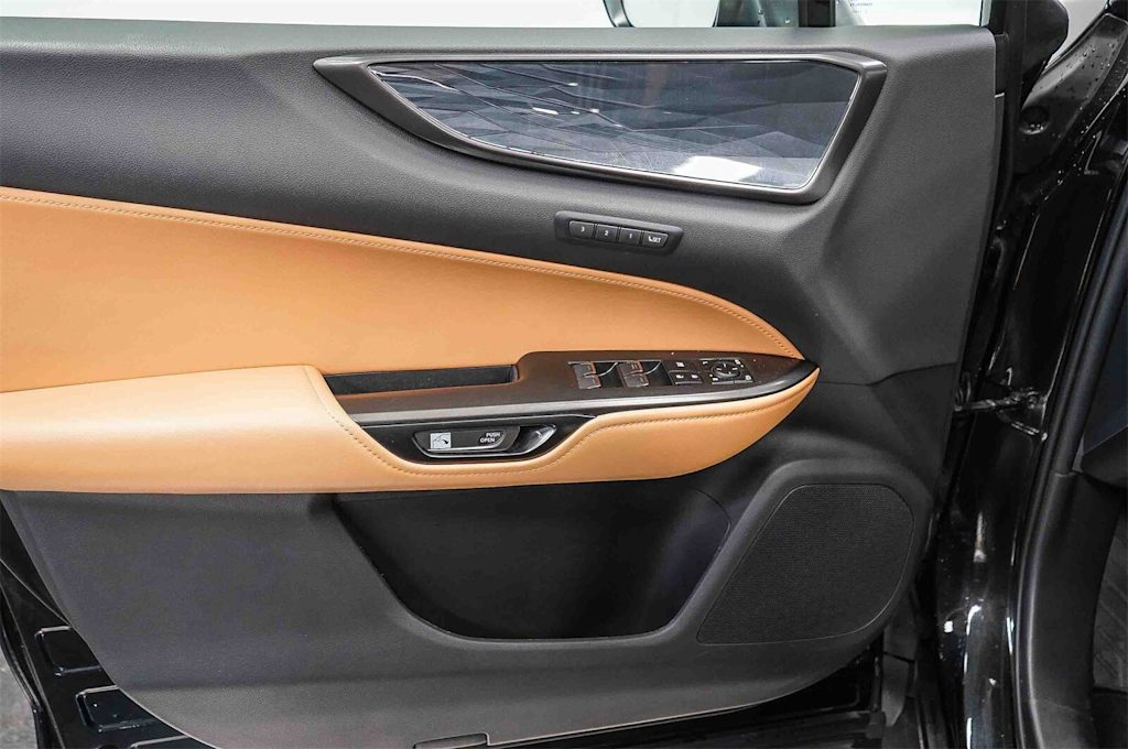 Thumbnail: 2024 Lexus ES - 26