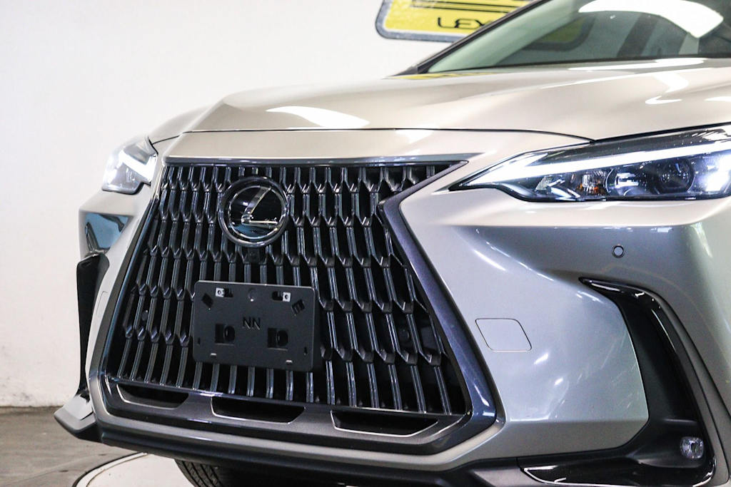 Thumbnail: 2024 Lexus ES - 19