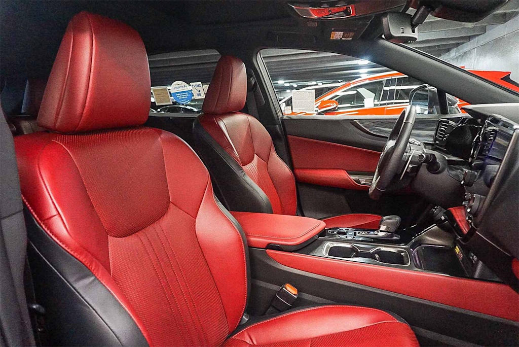 Thumbnail: 2024 Lexus ES - 8