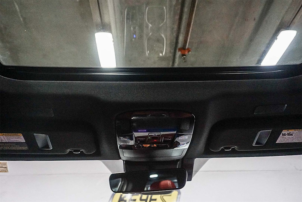 Thumbnail: 2024 Lexus ES - 24