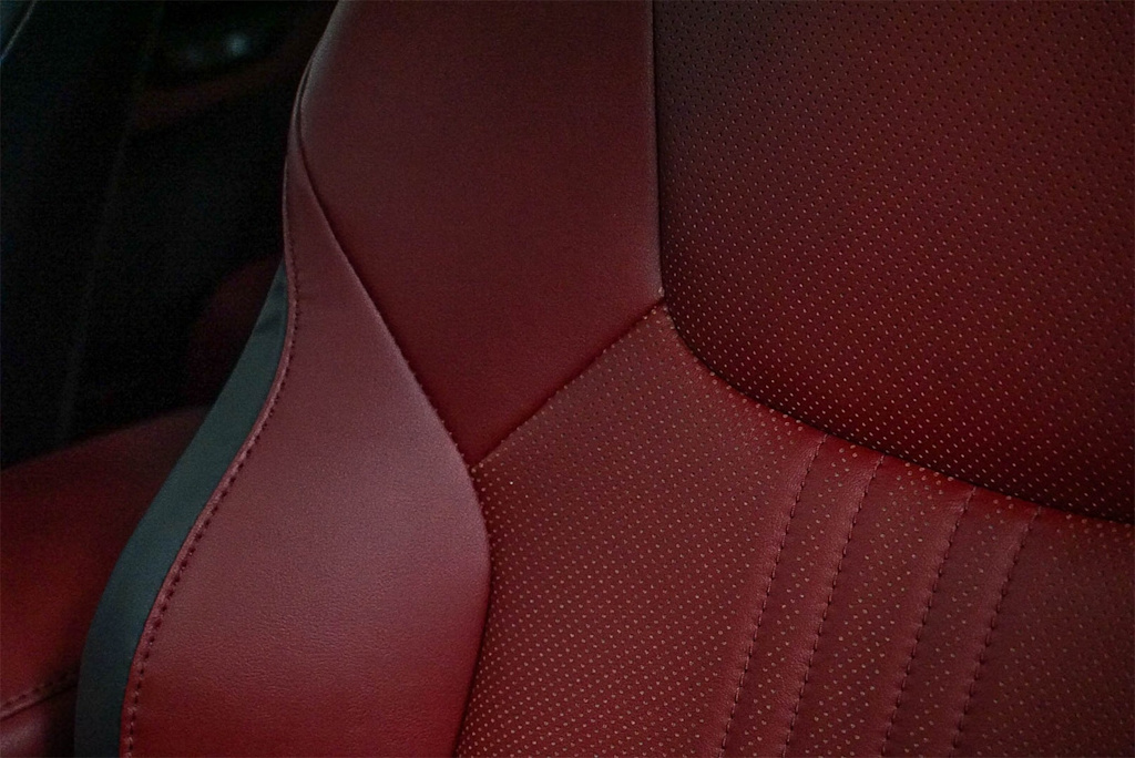 Thumbnail: 2024 Lexus ES - 29