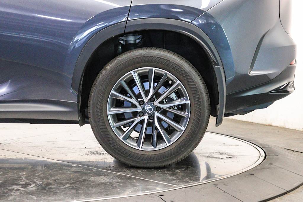 Thumbnail: 2026 Lexus ES - 20