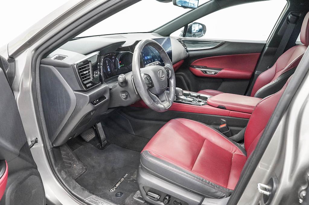 Thumbnail: 2024 Lexus ES - 8