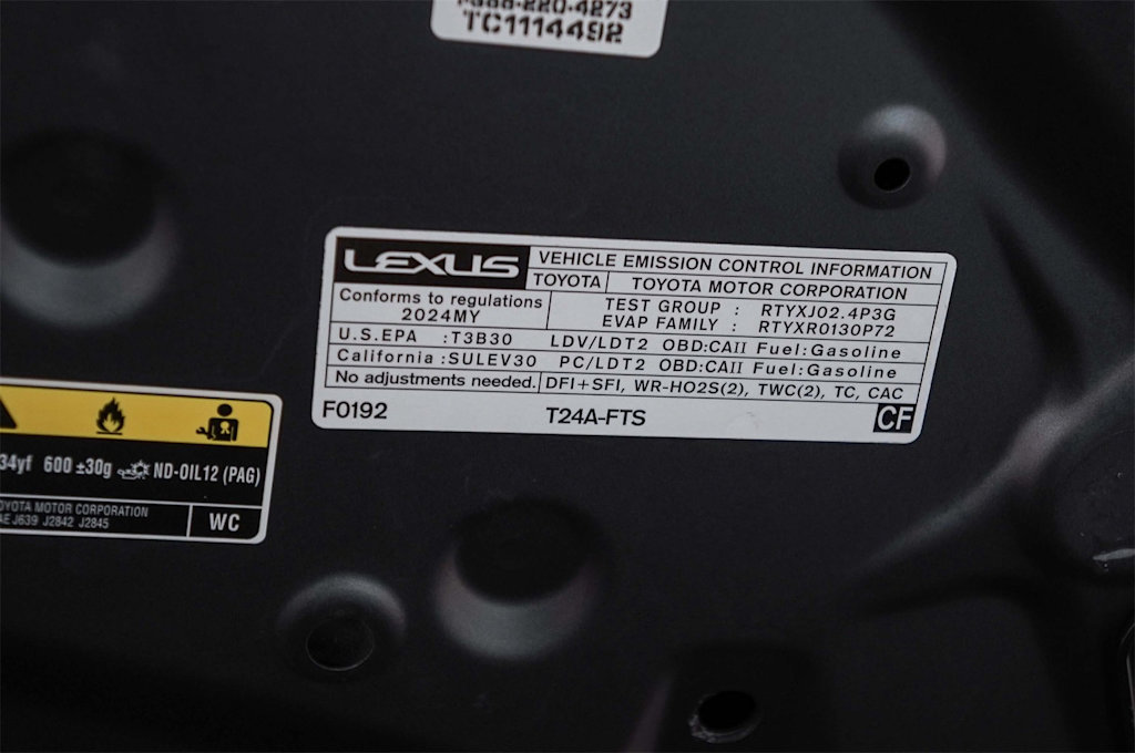 Thumbnail: 2024 Lexus ES - 17