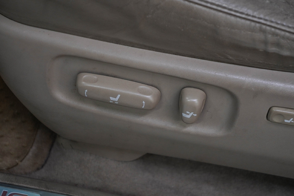 Thumbnail: 2008 Lexus RX - 27