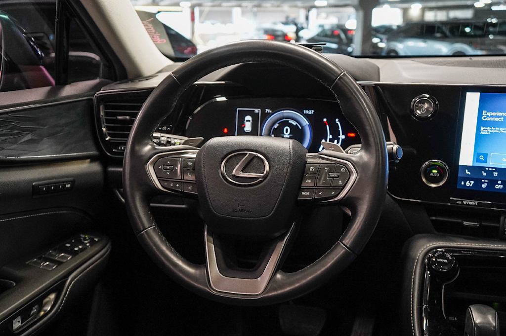Thumbnail: 2024 Lexus ES - 8