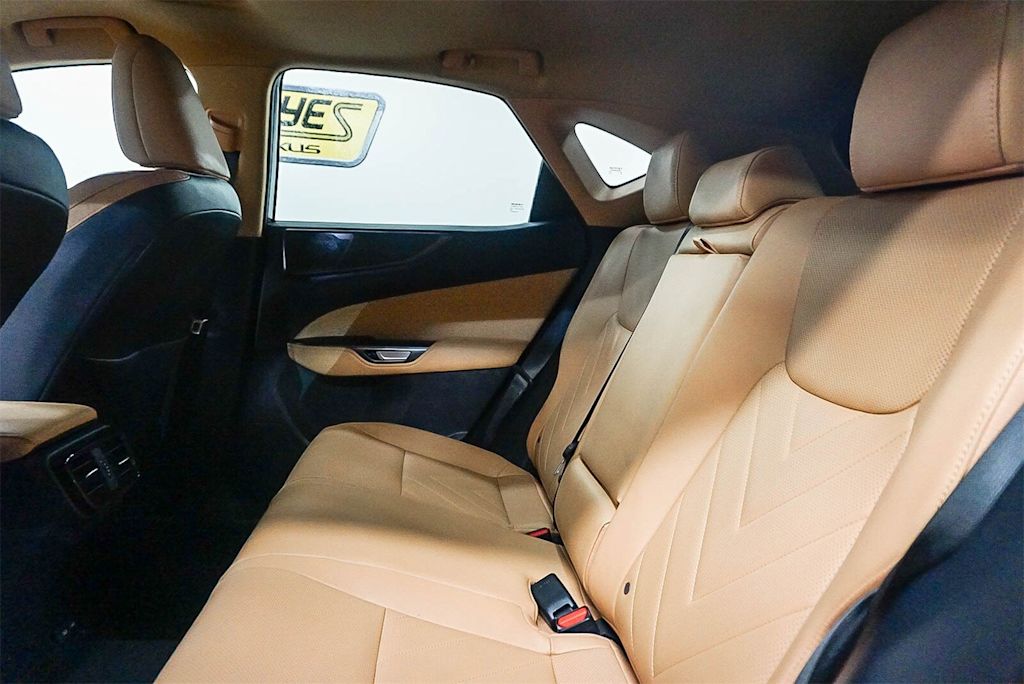 Thumbnail: 2024 Lexus ES - 10