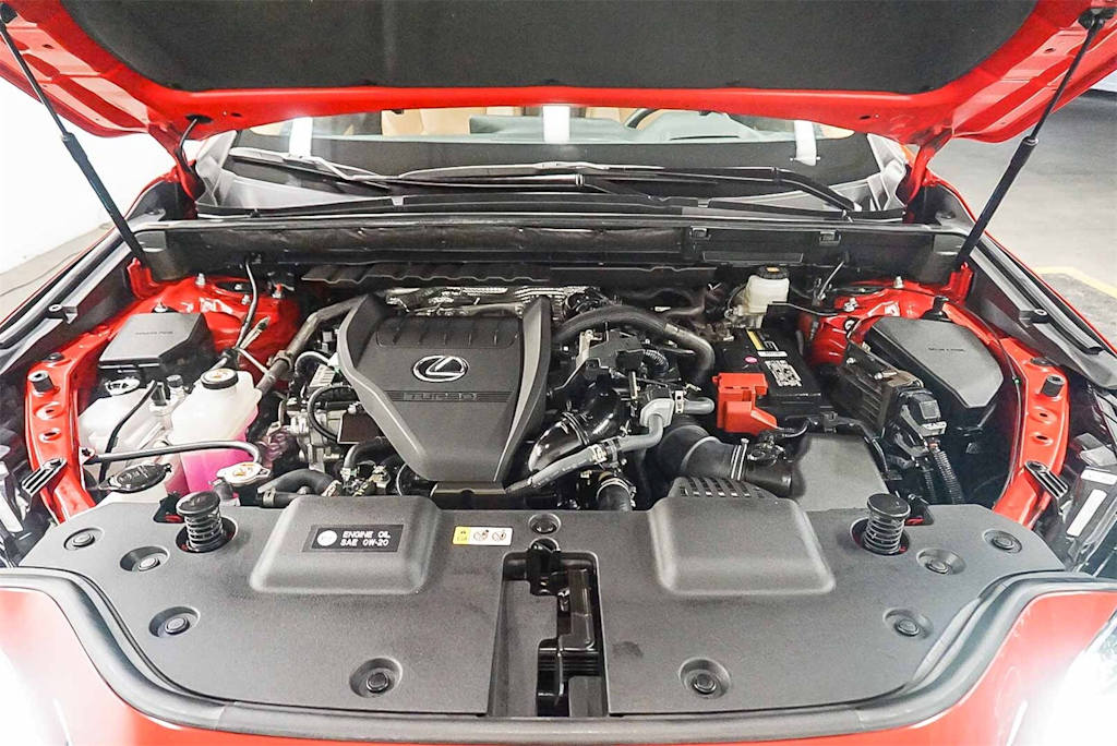 Thumbnail: 2024 Lexus ES - 6