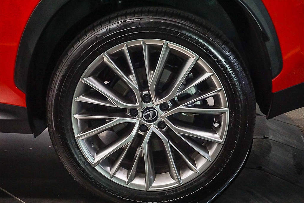 Thumbnail: 2024 Lexus ES - 22