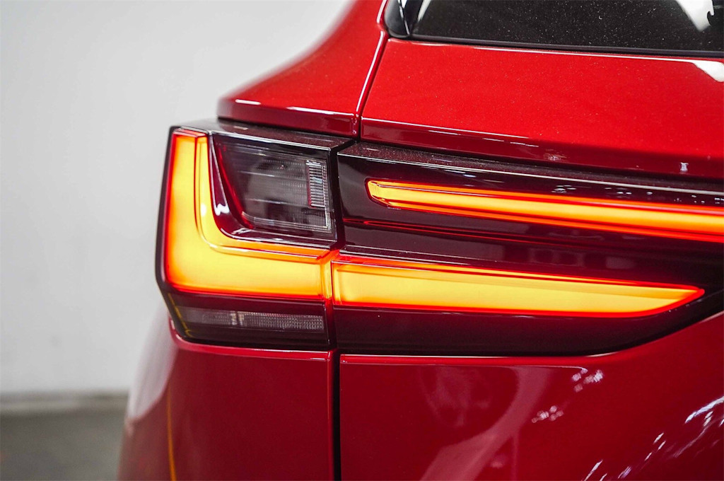 Thumbnail: 2024 Lexus ES - 25