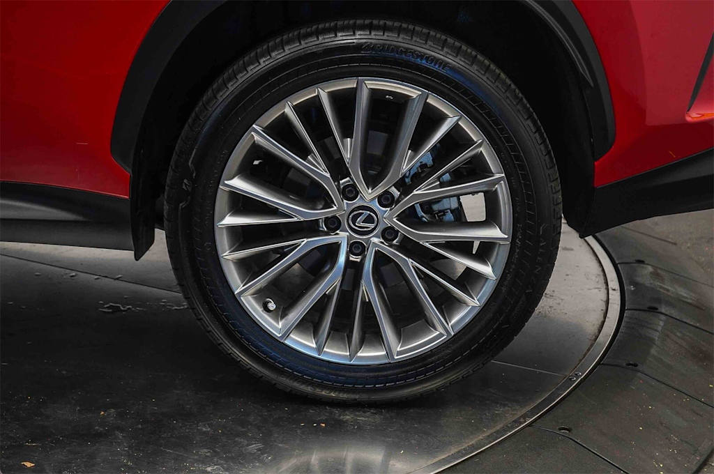 Thumbnail: 2024 Lexus ES - 24