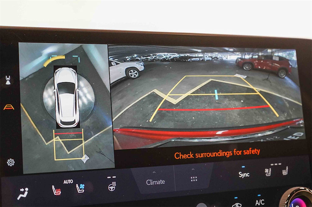 Thumbnail: 2024 Lexus ES - 30