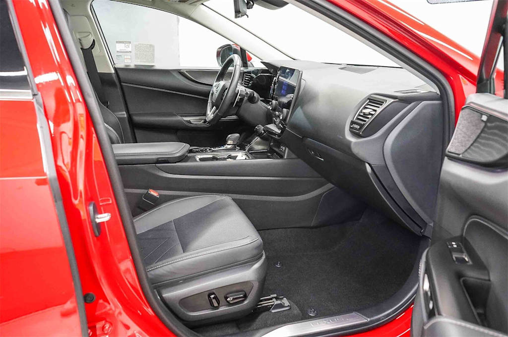 Thumbnail: 2024 Lexus ES - 9