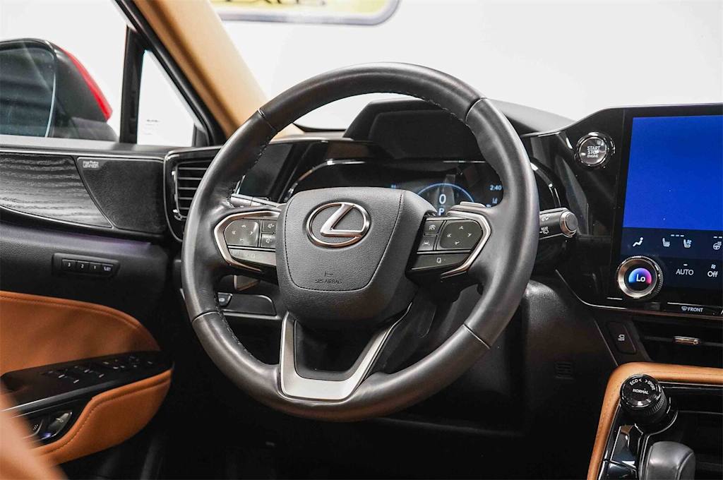 Thumbnail: 2024 Lexus ES - 11