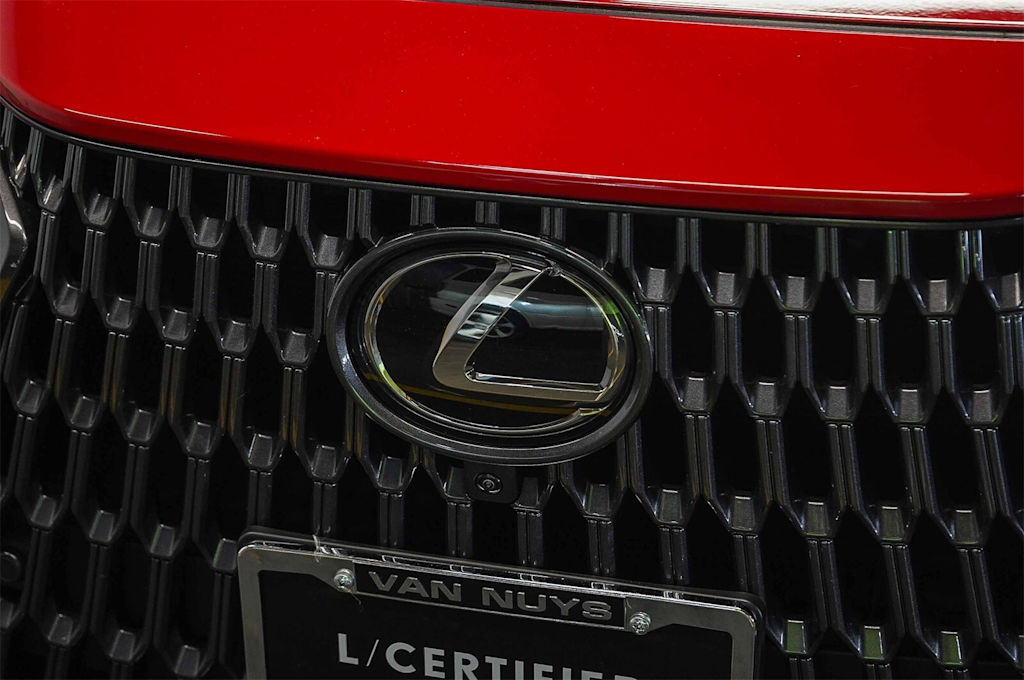 Thumbnail: 2024 Lexus ES - 22