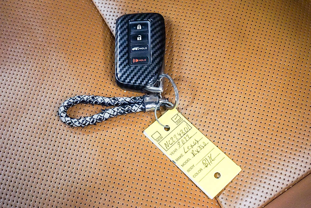 Thumbnail: 2022 Lexus RX - 16