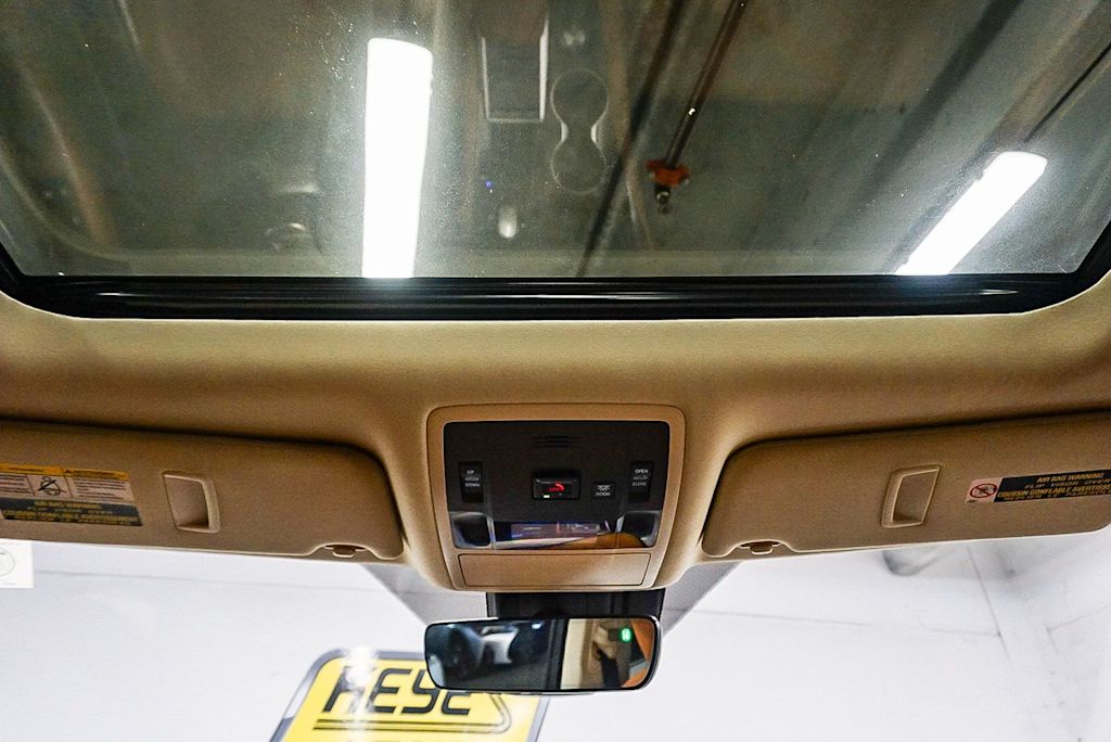 Thumbnail: 2022 Lexus RX - 23