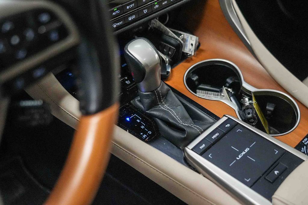 Thumbnail: 2021 Lexus RX - 14