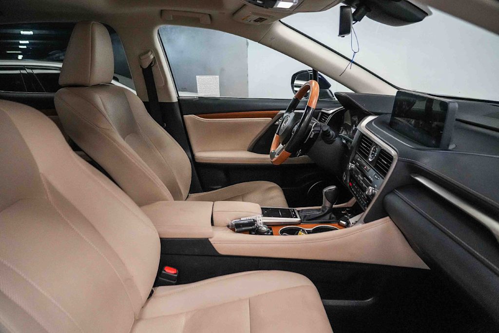Thumbnail: 2021 Lexus RX - 10