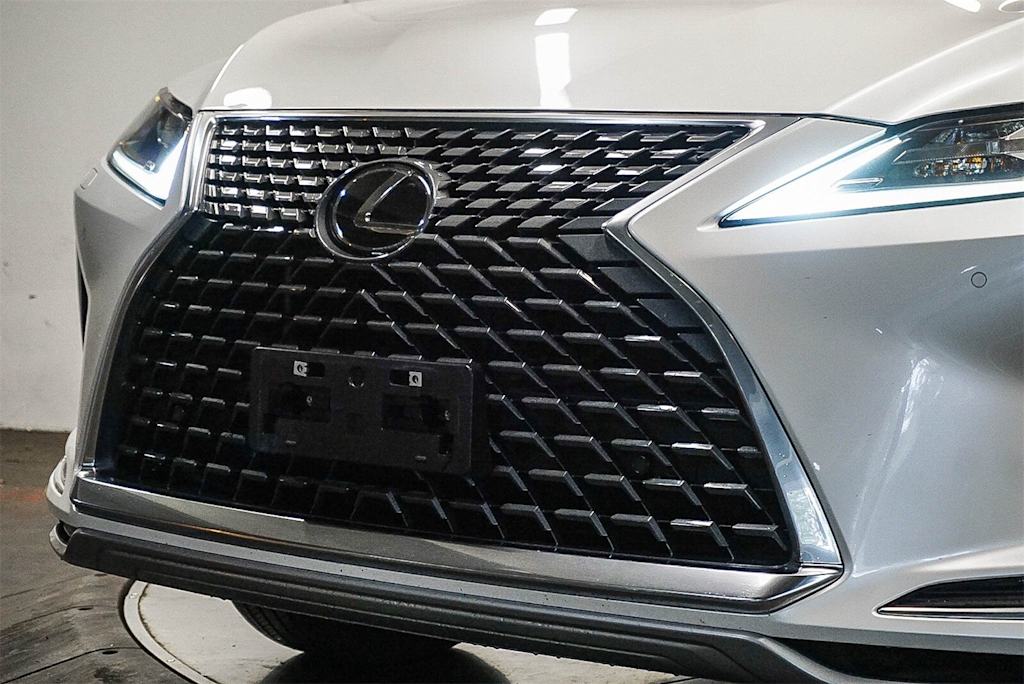 Thumbnail: 2022 Lexus RX - 17