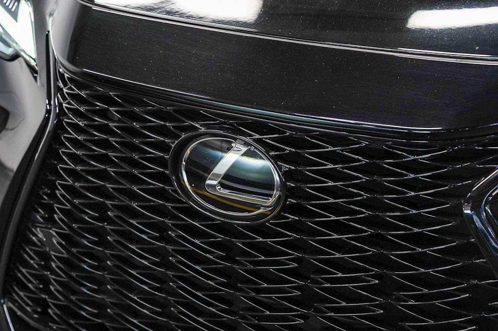 Thumbnail: 2024 Lexus ES - 5