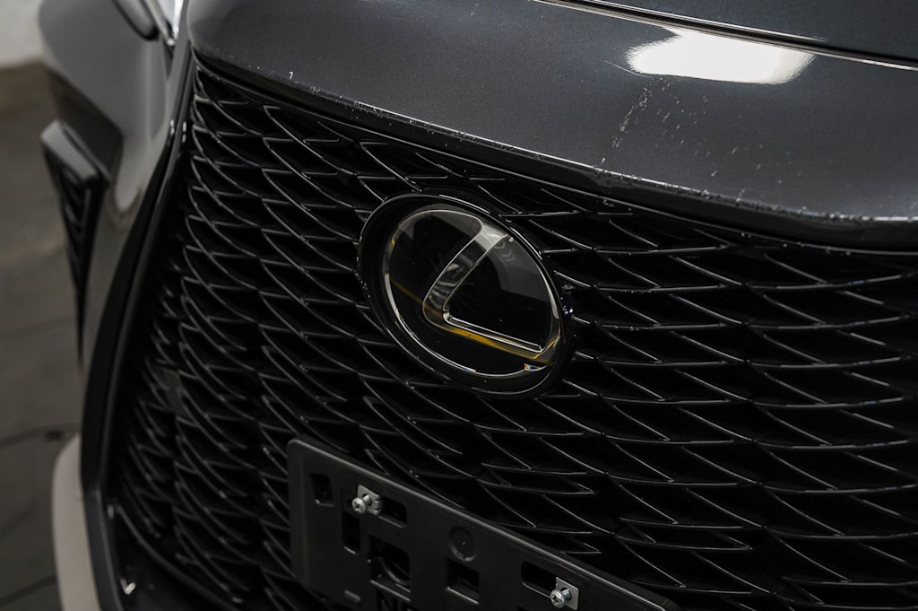 Thumbnail: 2024 Lexus ES - 5