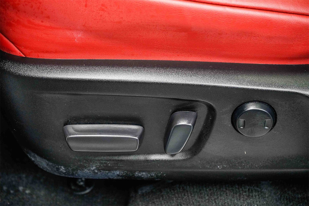 Thumbnail: 2021 Lexus RX - 26