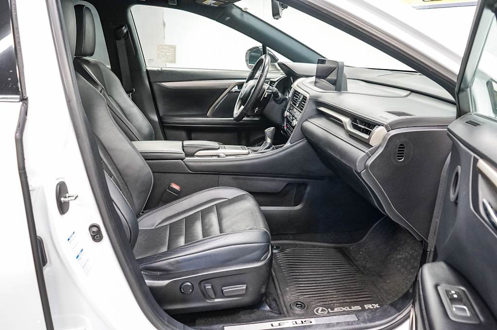 Thumbnail: 2020 Lexus RX - 10